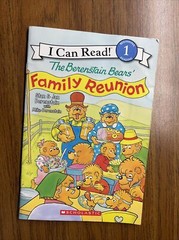I Can Read Level 1 Ser.: The Berenstain Bears’ Family Reunion by Jan Berenstain