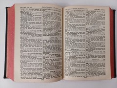 Holy Bible KJV Self Pronouncing Edition National Bible Press 1940s HB