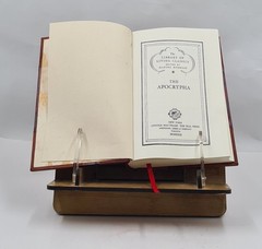 The Apocrypha 1929 by Bible, Ot, Apocrypha. [LEATHER BOUND]