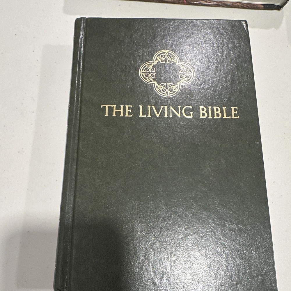The Living Bible Red Letter Hardcover Tyndale House Publishers 1971