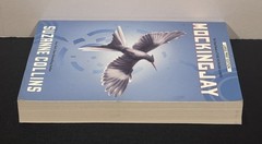 Hunger Games Trilogy: Mockingjay Suzanne Collins 2012, LARGE Print Edition Pbk