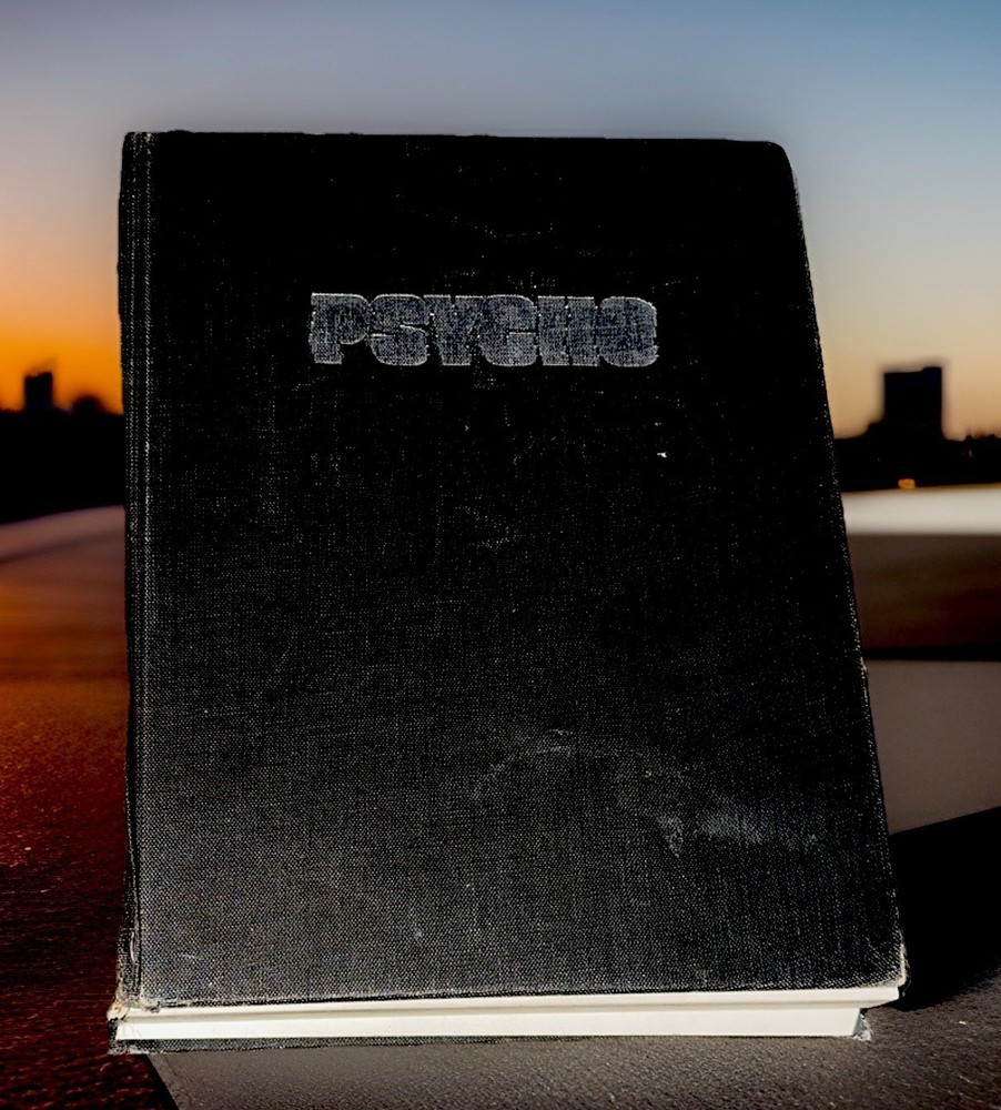 Alfred Hitchcock’s PSYCHO Shot by Shot Photo Book – Richard J. Anoble – 1974