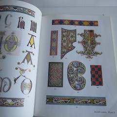 Permission Free Electronic Design Set Full-Color 296 Illuminated Initials Dover