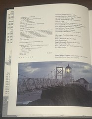 THE ULTIMATE BOOK OF LIGHTHOUSES THUNDER BAY PRESS leather bound 256 pages