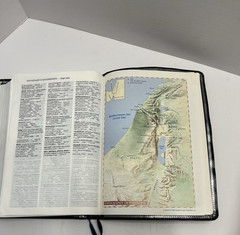 Premium Slimline Reference Bible NLT, Lg Print Bonded Leather TYNDALE