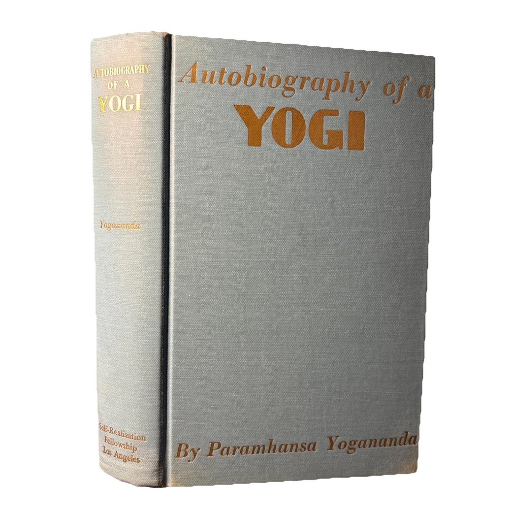 Autobiography of a Yogi Paramhansa Yogananda 1955 6th Ed