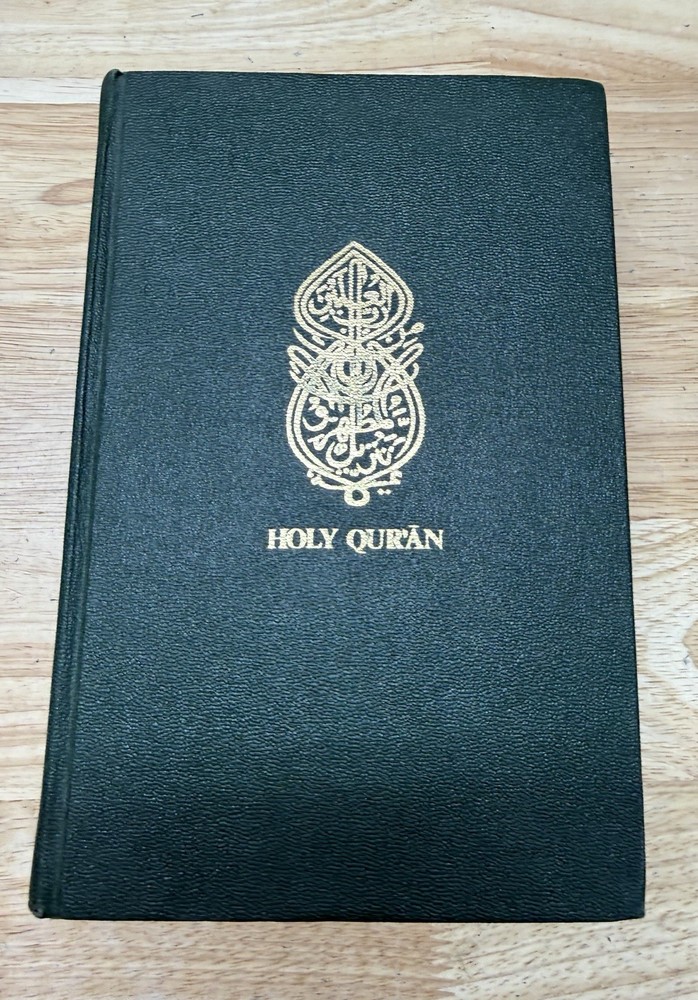 The Holy Qur’an: Original Arabic & English Translation Maulana Muhammad Ali