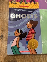 Raina Telgemeier 4 Book Bundle – Smile, Guts, Ghost, Drama – Very Good Condition