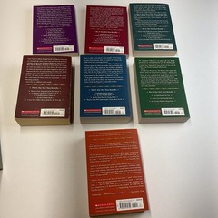 Harry Potter Paperback Boxset #1-7 J. K. Rowling (2009) Scholastic