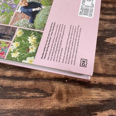 Money Saving Garden Year By Lautenbach, Anya