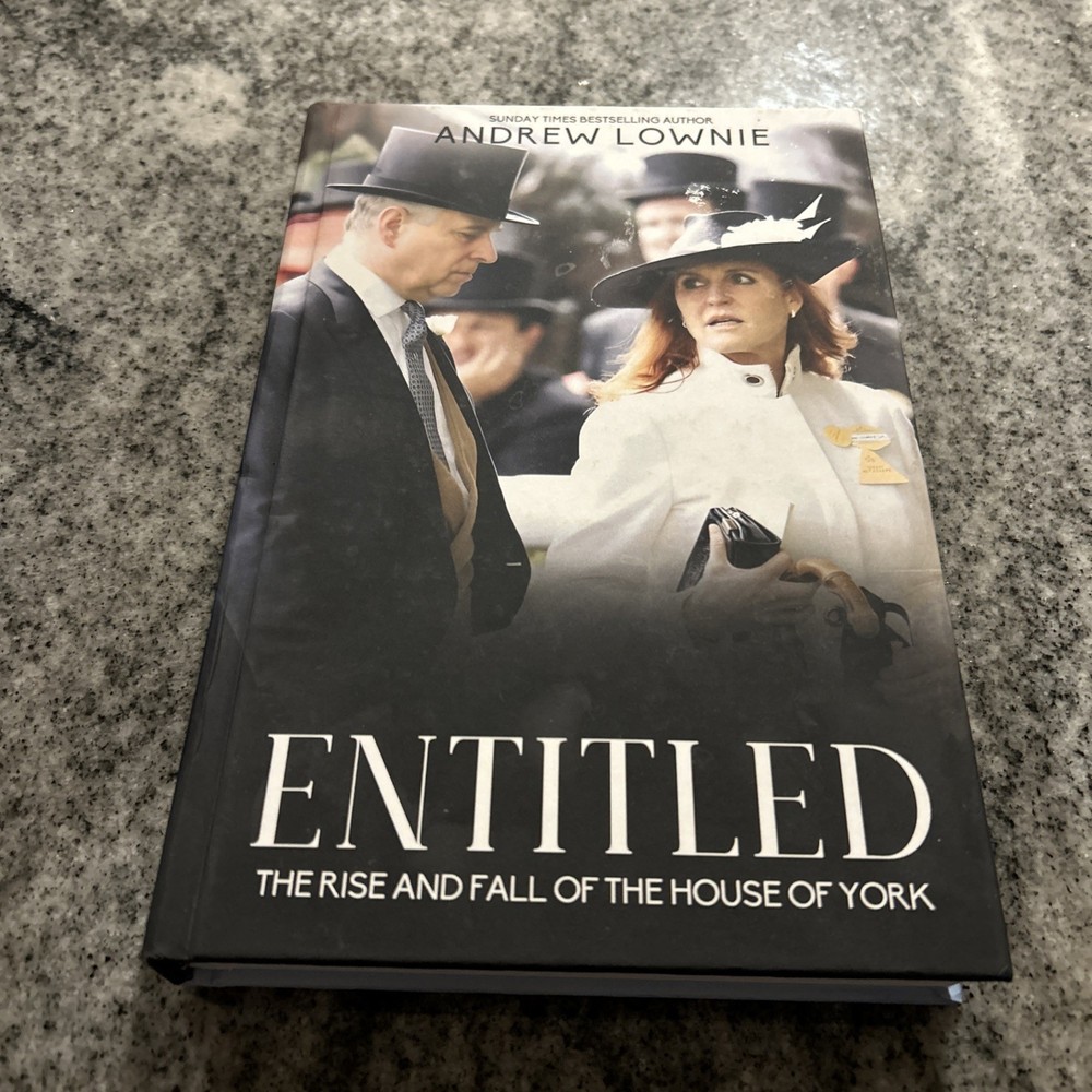 Entitled: The Rise and Fall of the House of York by Andrew Lownie Paperback 2025