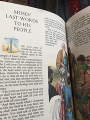 The Golden Children’s Bible: A Full-Color Bible for Kids Hardcover 512 Pages