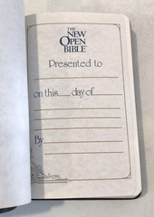 The New OPEN Holy Bible NKJV Reader’s Edition Nelson 1453 Black Bonded Leather