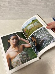 Riichi Satomura Sri Lanka Photo Book Signed 10×7.3in Collectible