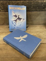 The Hunger Games Mockingjay Suzanne Collins 2010 HCDJ First Edition 1st Print VG
