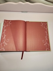 NKJV Beautiful Word Bible Large Print Like New Hardcover Red Letter Edition Good