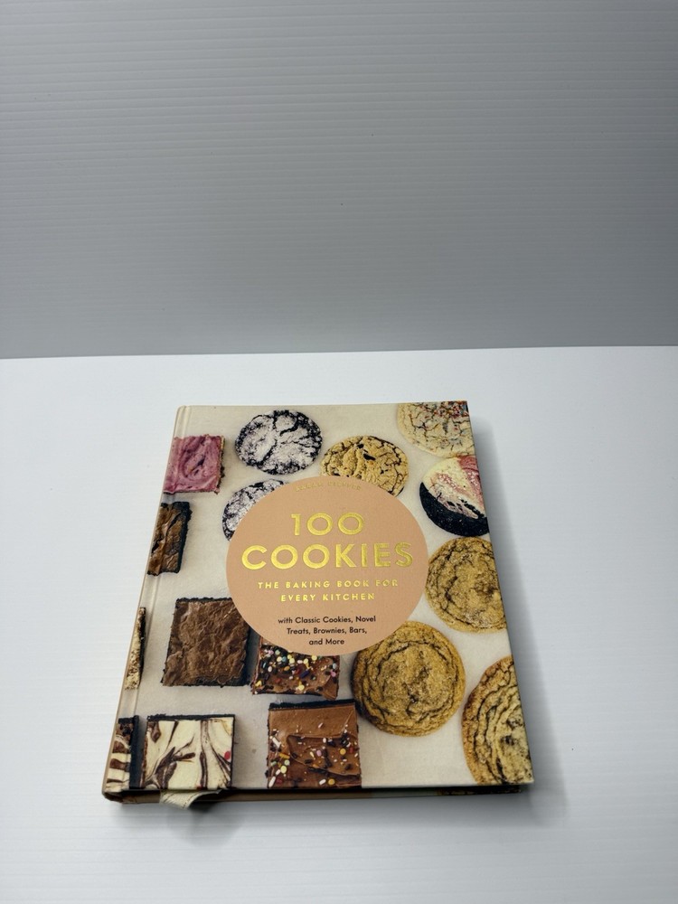 100 Cookies: the Baking Book for Every Kitchen with Classic Cookies Novel Treats