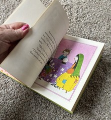 🟧 Hardcover Children’s Vintage Book Gypsy Girl’s Best Shoes by Anne Rockwell