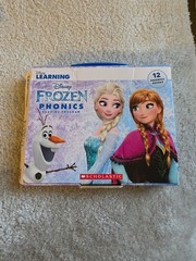 Phonics Reading Program Disney Frozen Boxed Set Scholastic 12 Books Short/Long