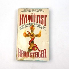 THE HYPNOTIST Signed by BRAD STEIGER Cult Leader Mind Control Covert Hypnosis