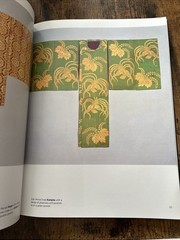 Sculptures in Silk: Costumes from Japan’s Noh Theater Paperback Kimonos Japanese