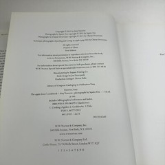 The Apple Lover’s Cookbook Amy Traverso Hardback Squire Fox 1st Printing Edition