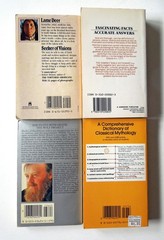 Lot of 37 Vintage Nonfiction Pocketbooks: Chicago Confidential, Never Cry Wolf +