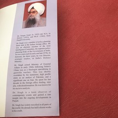 The Sikhs In History 7th Edition (2010) Sangat Singh Paperback