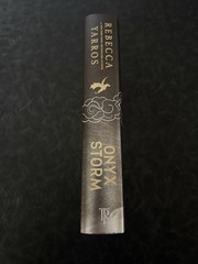 Target SIGNED Onyx Storm The Empyrean Rebecca Yarros NEW STENCILED UNREAD