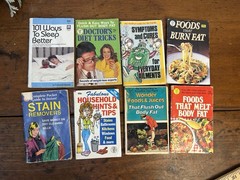 Vintage 1980s Globe Mini Mag Small Book Lot Of 8 Sleep, Diet/Fat Loss, Household