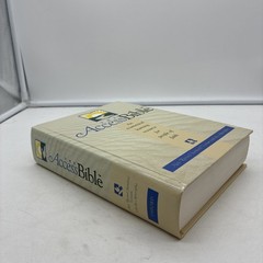 The Access Bible, New Revised Standard Version with Apocrypha (Hardcover 9870A)