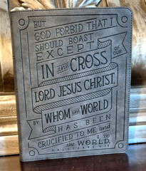 NKJV Journal Reference Bible, Gray Verse Art Cover, Red Letter (2018 NEW)