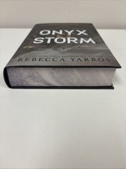 Onyx Storm (Deluxe Limited Edition) by Rebecca Yarros (2025, Hardcover)