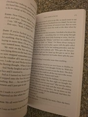 Daisy Jones and the Six: Reese’s Book Club : A Novel by Taylor Jenkins Reid…