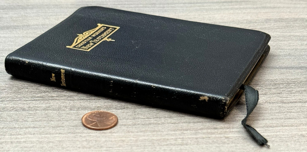 Christian Worker’s 1924 New Testament GENUINE LEATHER Pocket Bible (1945)