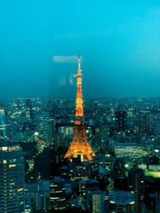 TOKYO – Mika Ninagawa Photo Collection – Everyday & Crisis with 79 Tokyo People