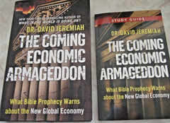 DR. DAVID JEREMIAH HC BOOK & STUDY GUIDE & CDs THE COMING ECONOMIC ARMAGEDDON
