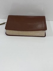 NIV Men’s Devotional Bible PREMIUM BONDED LEATHER ZONDERVAN