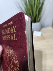 Vatican II Sunday Missal Millennium Edition Leatherette Catholic Prayer 2001