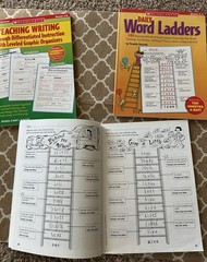 Lot DAILY WORD LADDERS SCHOLASTIC Grade 2-3,4-6 & Teaching writing grade 4-8