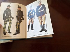Infantry Uniforms, Book Two – A Blandford Encyclopaedia in Colour