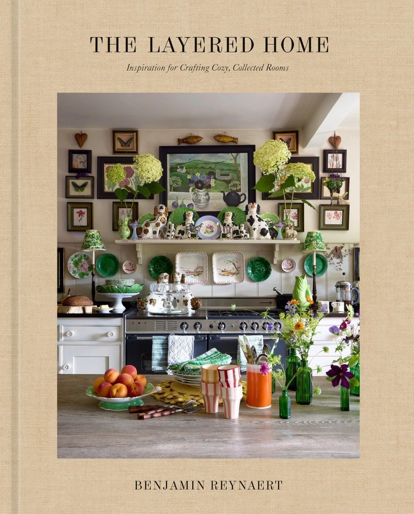 The Layered Home: An Interior Design Book: Inspiration for Crafting Cozy,…