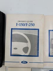 1997 FORD F150 F250 OWNERS MANUAL WITH QUICK TIPS & CASE