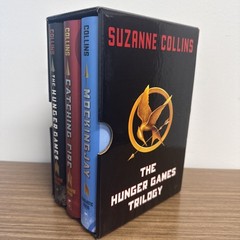 Hunger Games Trilogy Boxed Set Set by Suzanne Collins (2010, Box or Slipcased)