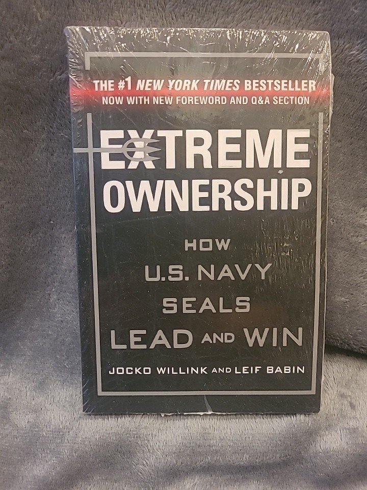 Extreme Ownership : How U. S. Navy SEALs Lead and Win – New – Sealed – Military