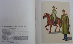 ZOLNIERZ POLSKI UBIOR UZBROJENIE I OPORZADZENIE 1939-1965 BY KAROL LINDER ET.AL.