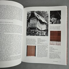 Textiles of Southeast Asia: Tradition, Trade, and Transformation Robyn Maxwell