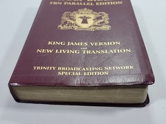 Holy Bible TBN Parallel Edition King James Version Living Translation KJV NLT