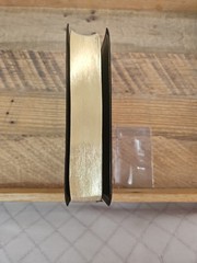Classic 1984 NIV Compact Reference Bible in Black Bonded Leather Red Letter VG