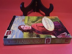 Romancing America Iowa Wild Prairie Roses 2008 Softcover VERY GOOD